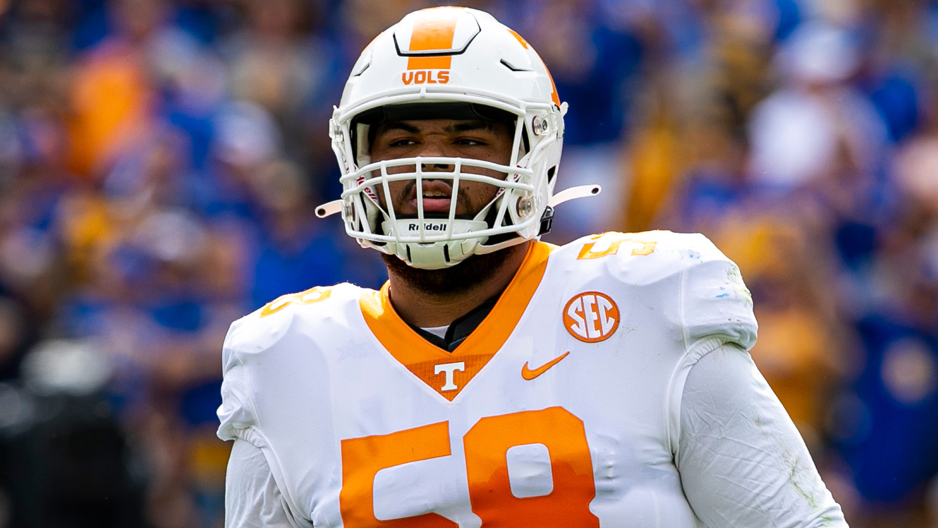 Bears' Darnell Wright Named Best OL in '23 Draft by Former NFL Center