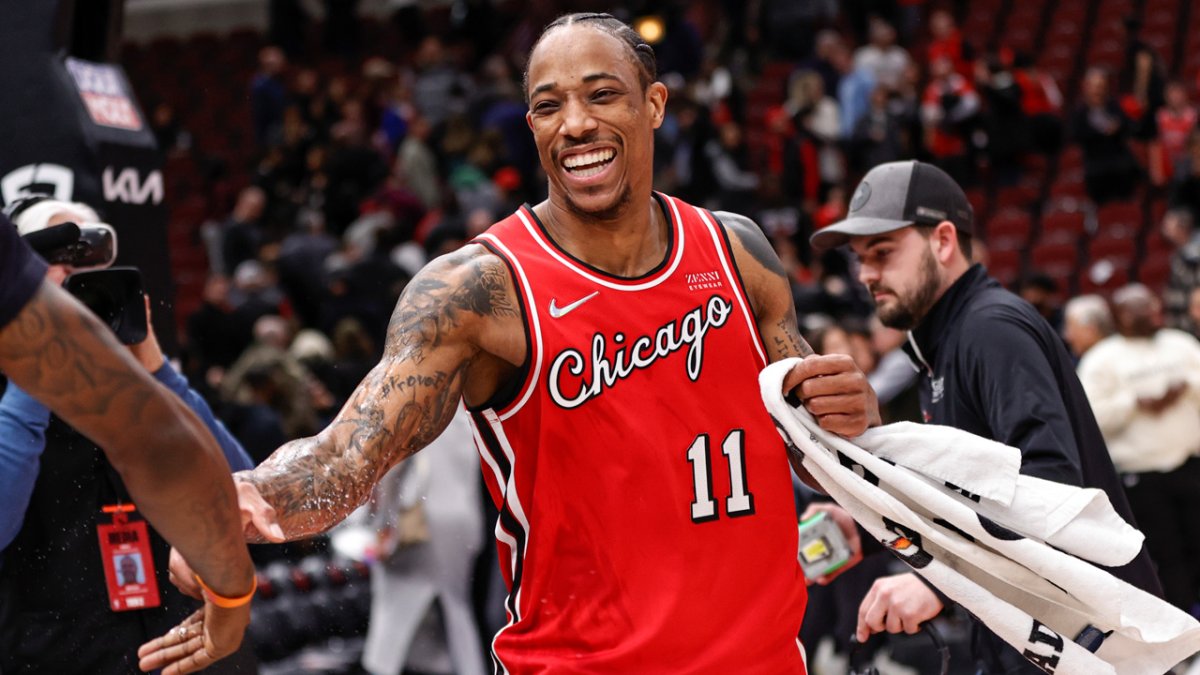 Chicago Bulls veteran DeMar DeRozan honored for community service – NBC Chicago