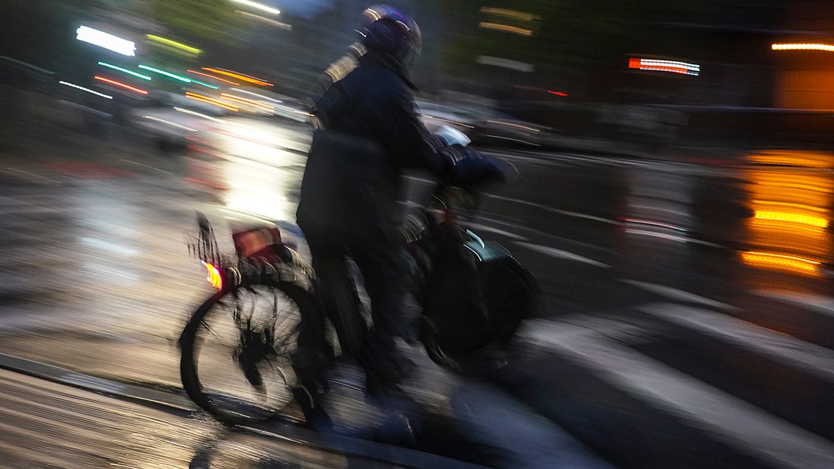 Recent Attacks on Delivery Drivers Add Fears Among Gig Workers – NBC Chicago - Vimarsana News