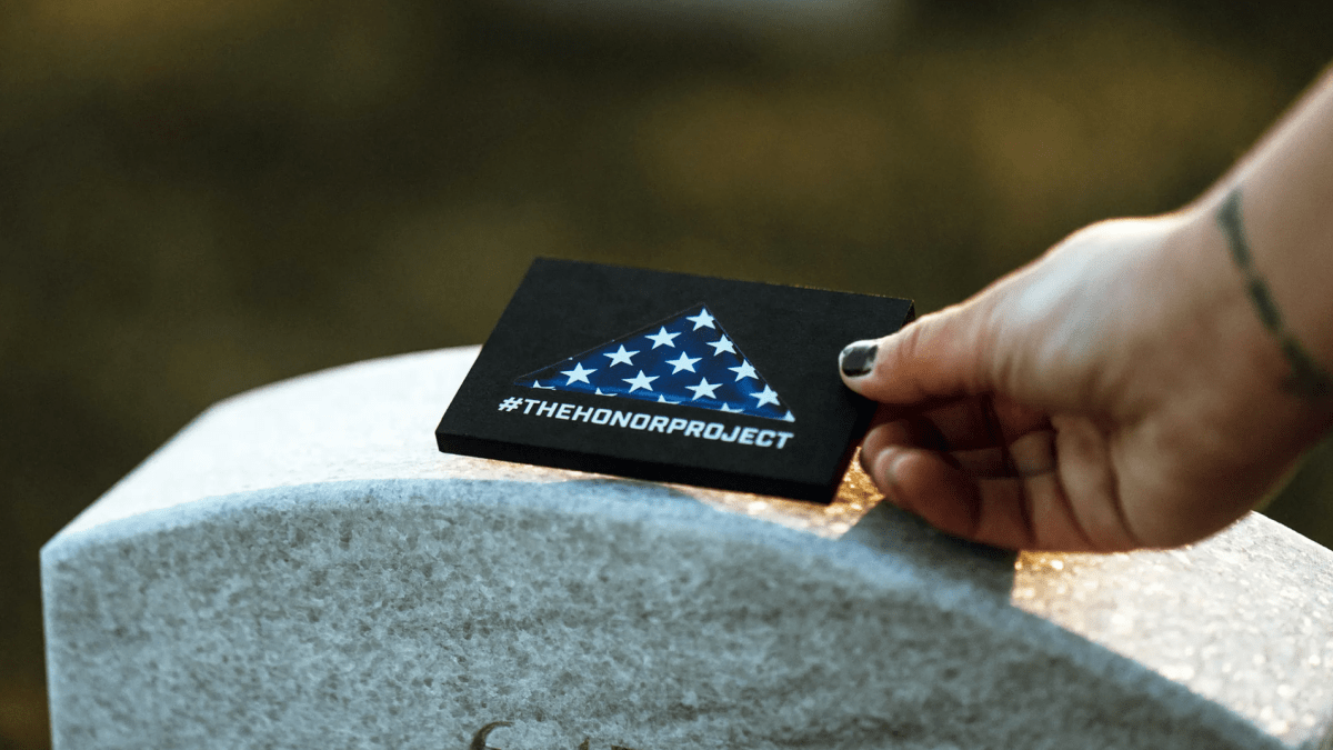 The Honor Project Honors Late Military Members on Memorial Day – NBC Chicago - Vimarsana News