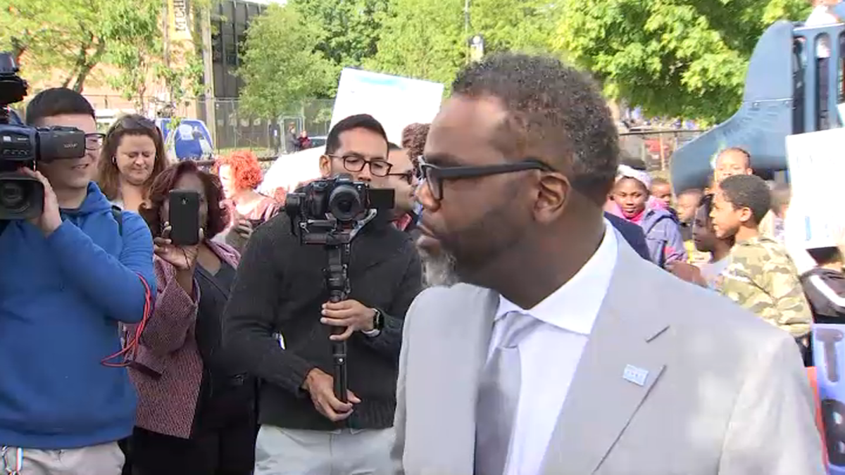 Mayor Johnson addresses teen takeover, migrant crisis in wide-ranging press conference