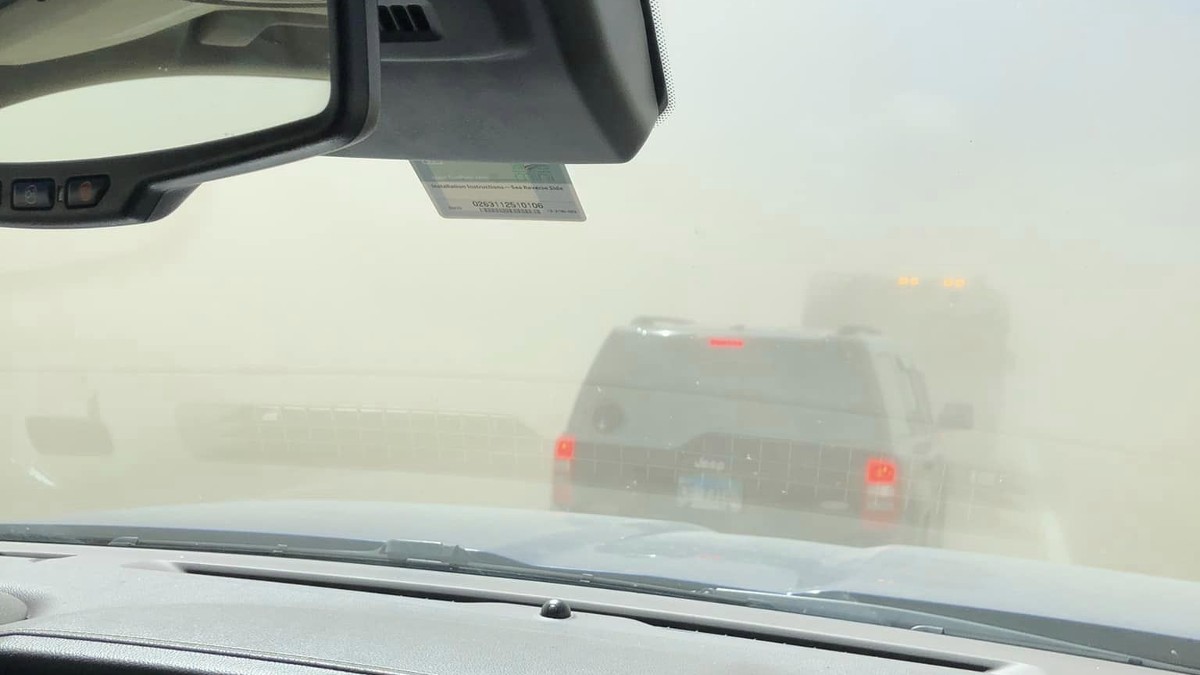 ‘blowing Dust Warning Issued In Illinois After Dust Storm Causes Large