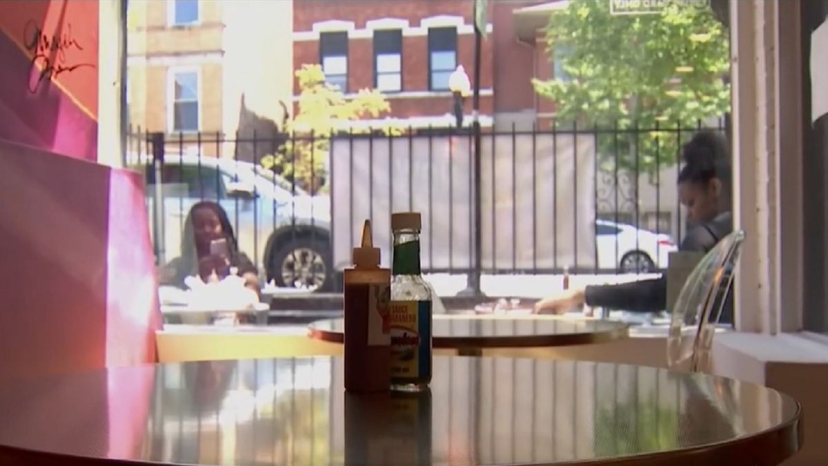Después de años, abre una taquería propiedad de una mujer en Little Italy – Telemundo Chicago