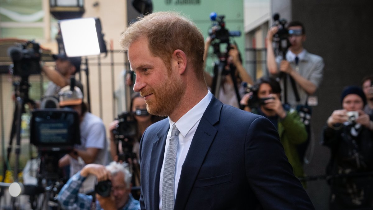 Prince Harry wins phone hacking lawsuit against British tabloid publisher – NBC Chicago - Vimarsana News