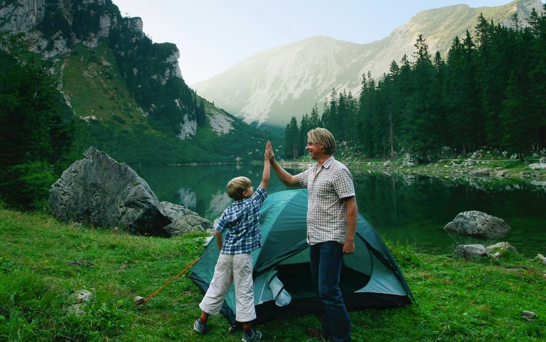 Here's the No. 1 Phrase Dads Are 'Sick of Hearing' on Father's Day, Says Parenting Expert—What to Say Instead – NBC Chicago - Vimarsana News