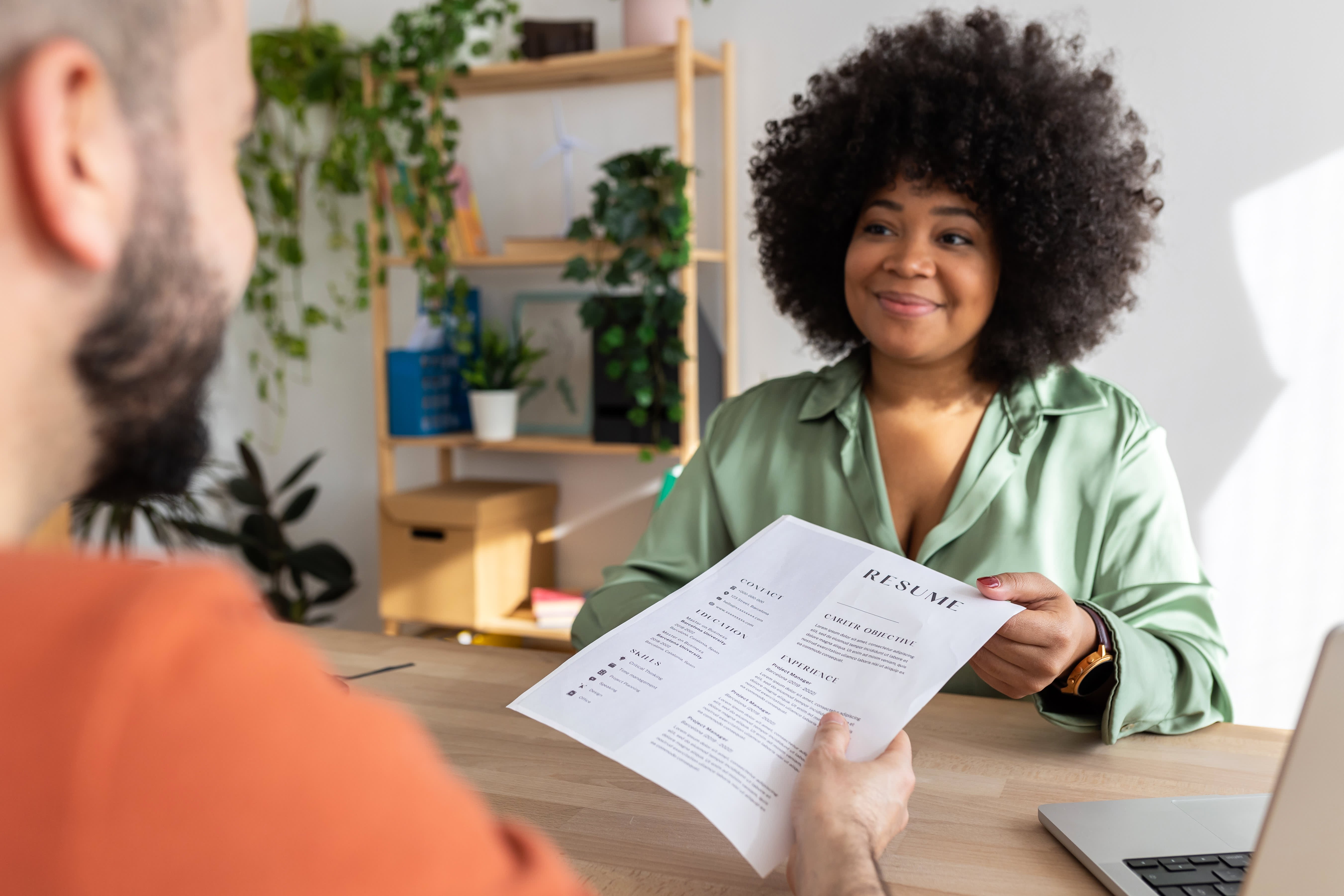 Companies Are Starting to Care More About Skills Than Degrees — Here's How to Still Make Your Resume Stand Out - Vimarsana News