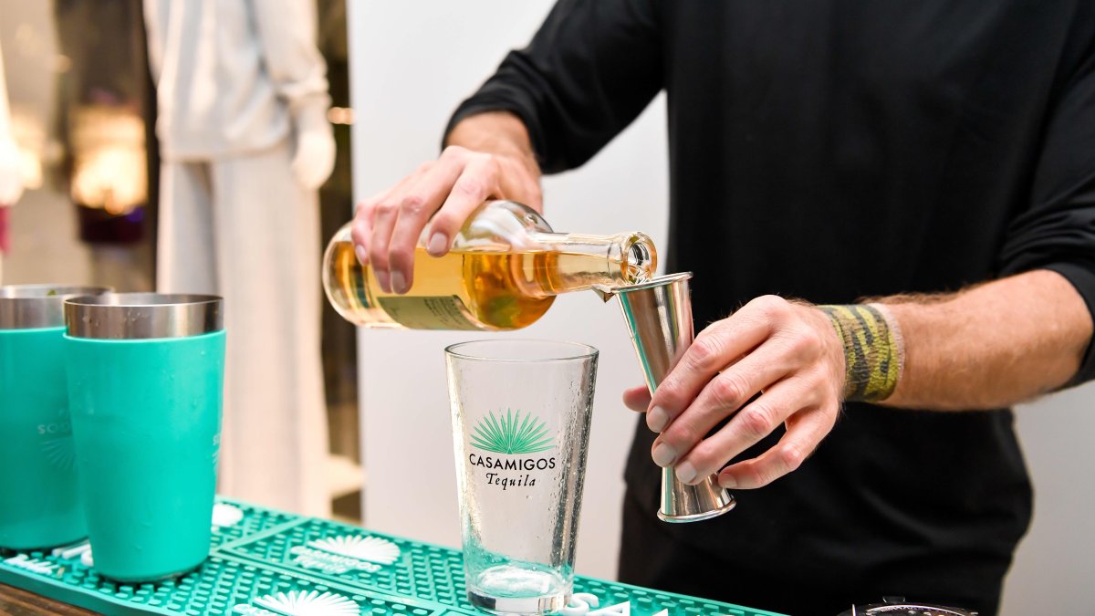 Here Are 5 Key Trends Shaping the Liquor Industry as Spirits Overtake Beer for the First Time - Vimarsana News