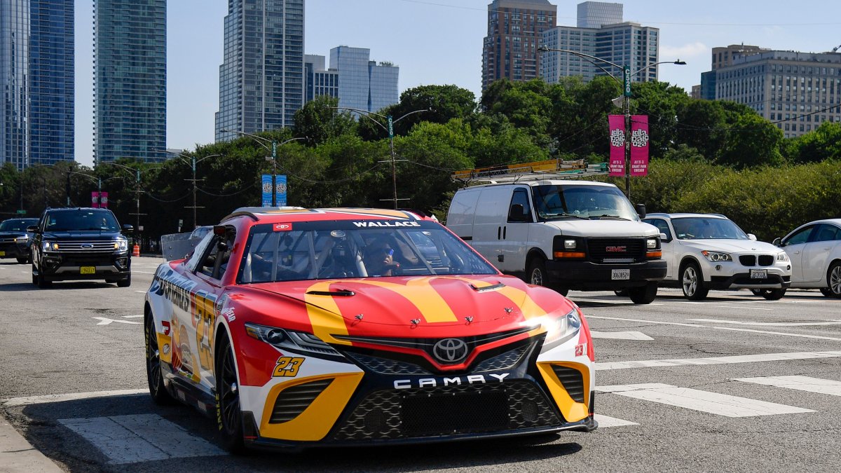 Street Racing Chicago What Chicago Street Race tickets includes, and free events that weekend ...