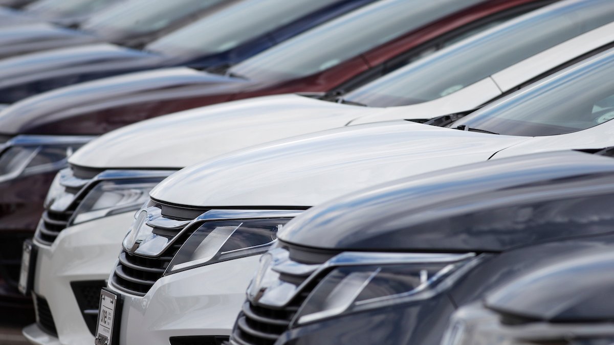 New minivan testing highlights backseat dangers in popular brands - Vimarsana News
