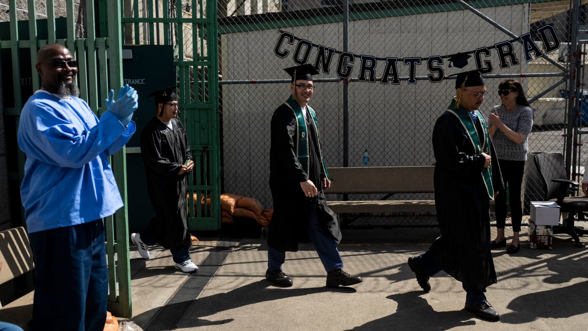 Pell Grant expansion set to give free college to thousands of prisoners – NBC Chicago - Vimarsana News