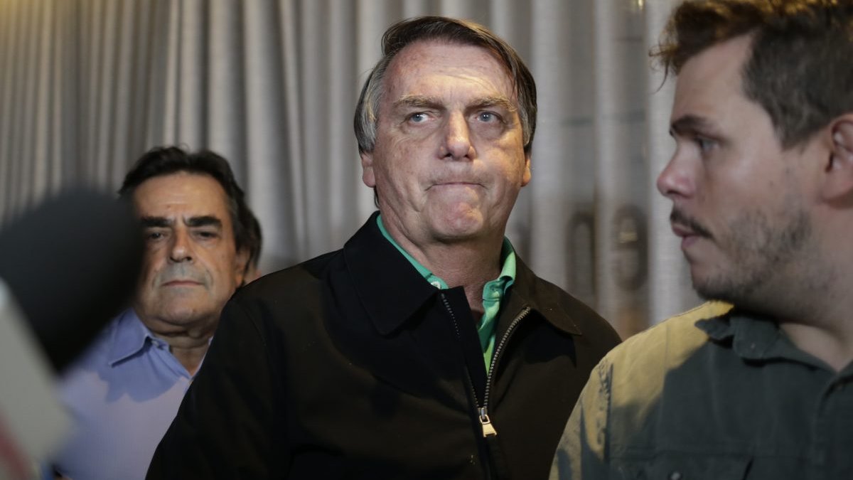 Jair Bolsonaro barred from running for office in Brazil until 20230 – NBC Chicago - Vimarsana News