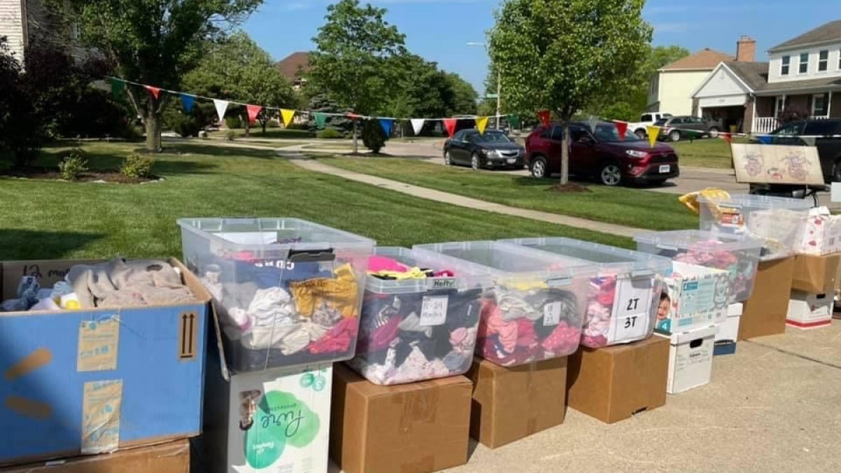 The ‘Largest neighborhood garage sale’ takes place in a Chicago subur...
