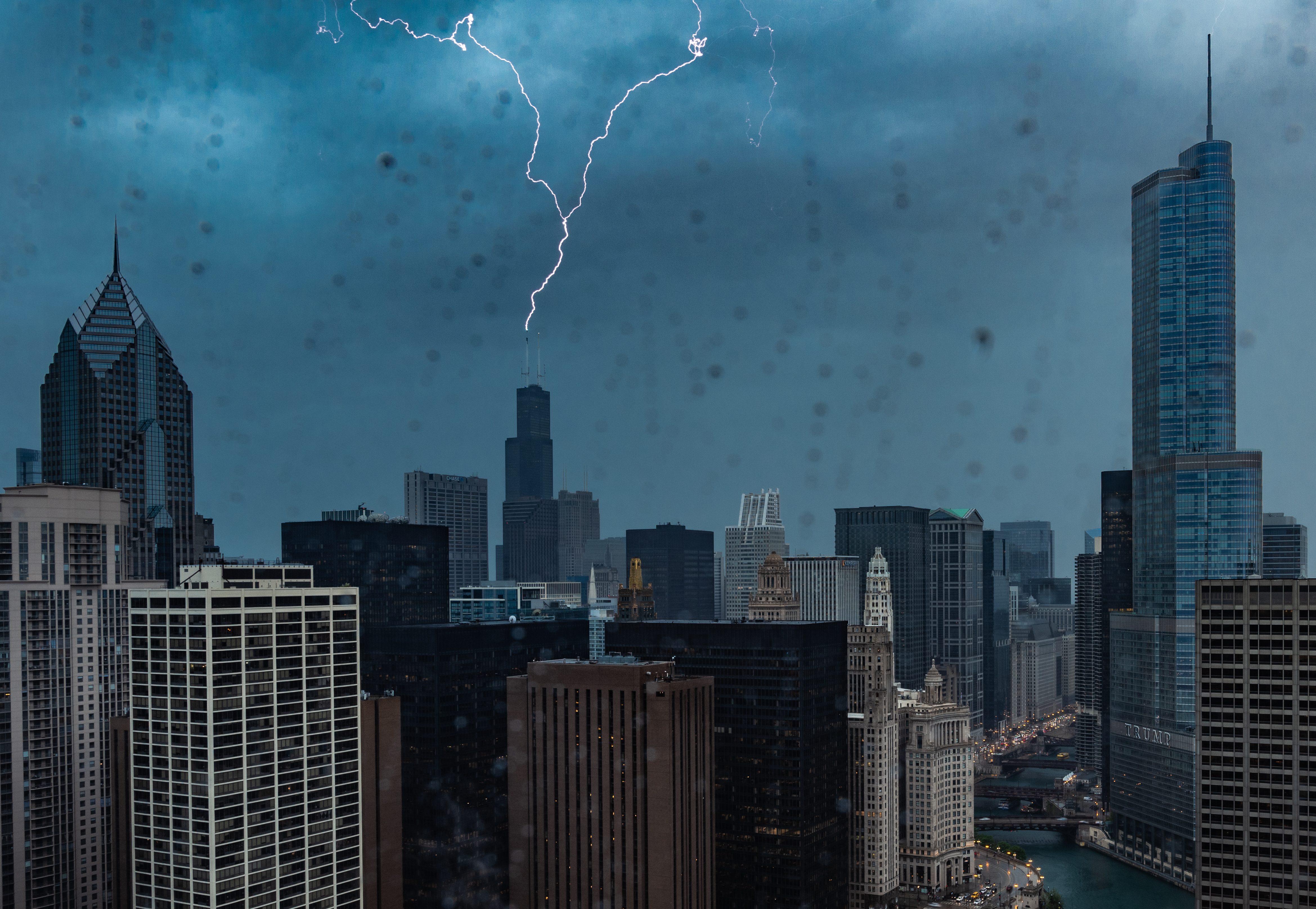 The Approaching Storm - Chicago