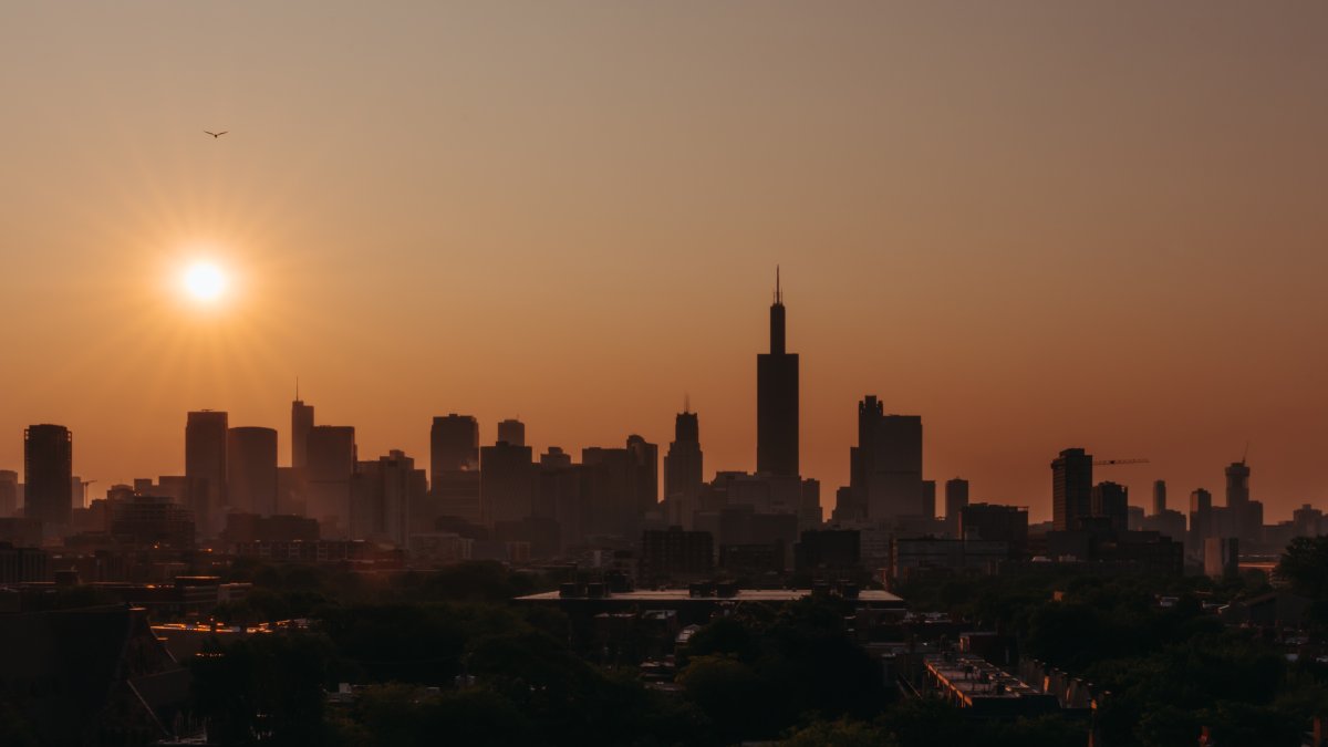 Air quality alert issued for Chicago area Sunday