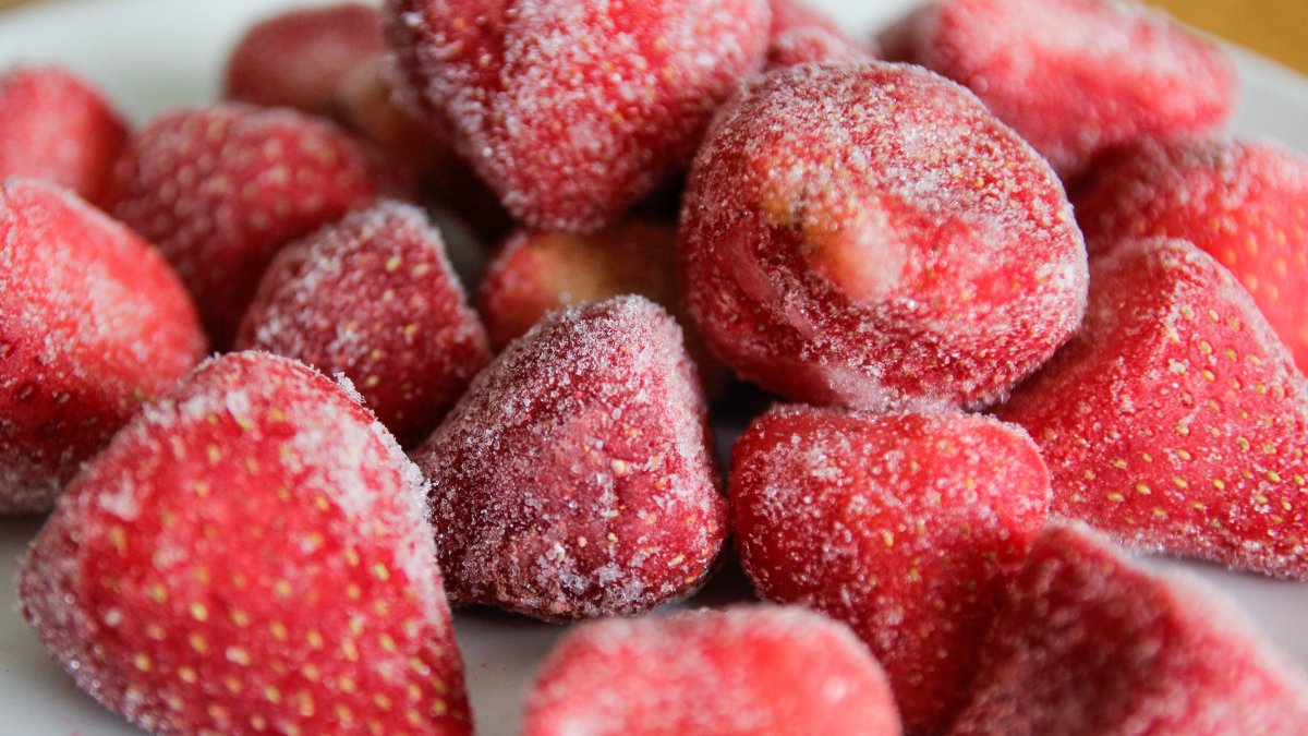 Frozen strawberries at Illinois Walmart stores recalled due to Hepatitis A concerns – NBC Chicago - Vimarsana News