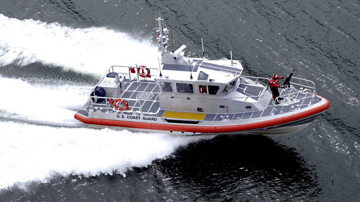 3 Dead, 2 Missing After Boat Sinks Off Alaska – NBC Chicago - Vimarsana News