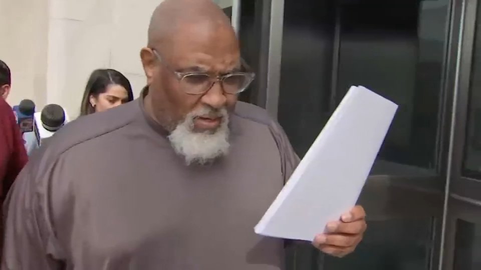 Cedric Lodge, Harvard Medical School morgue manager, charged in stolen body parts scheme – NBC Chicago - Vimarsana News