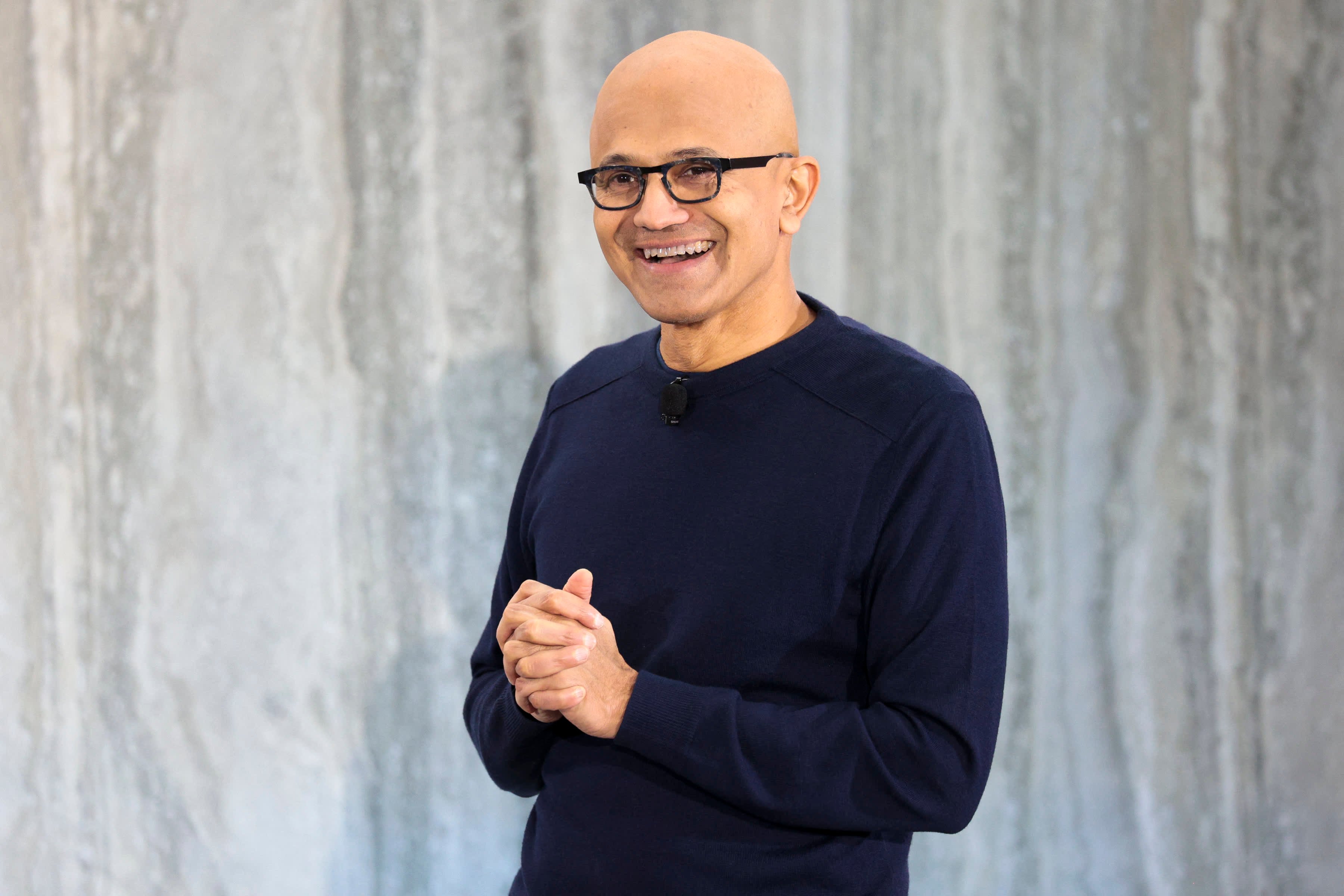 Cloudflare, Palo Alto Networks and Zscaler Tumble as Microsoft Expands in Cybersecurity - Vimarsana News
