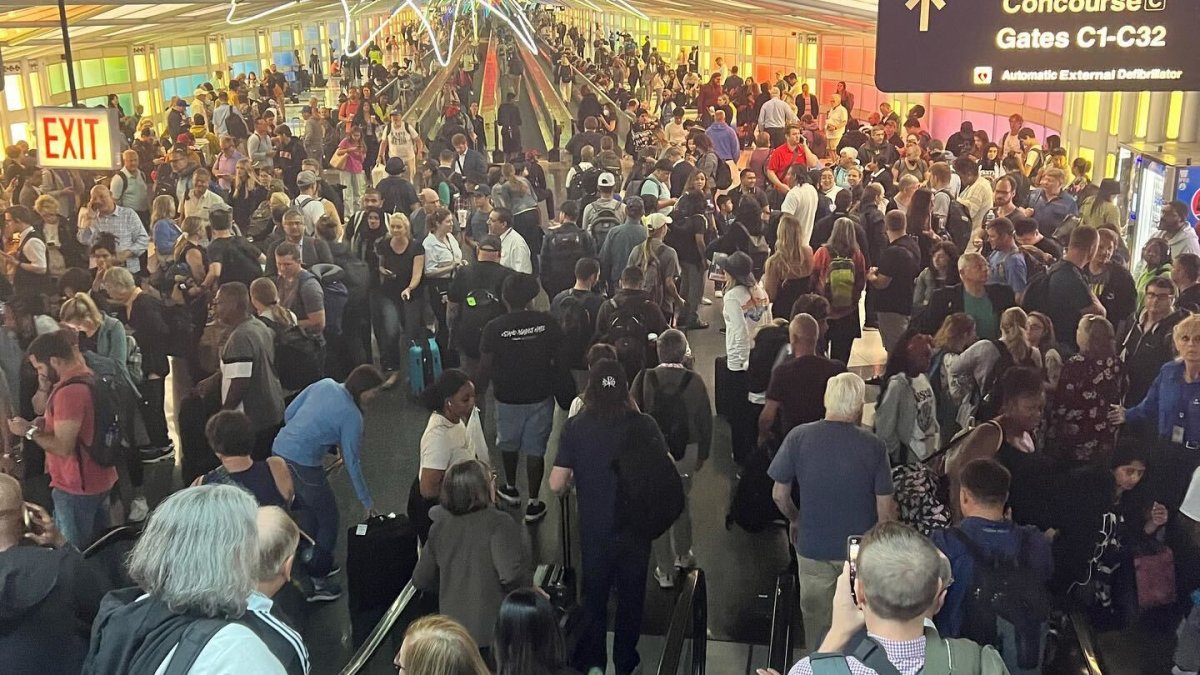 Tornadoes bring air travel in Chicago to a standstill, triggering emergency procedures