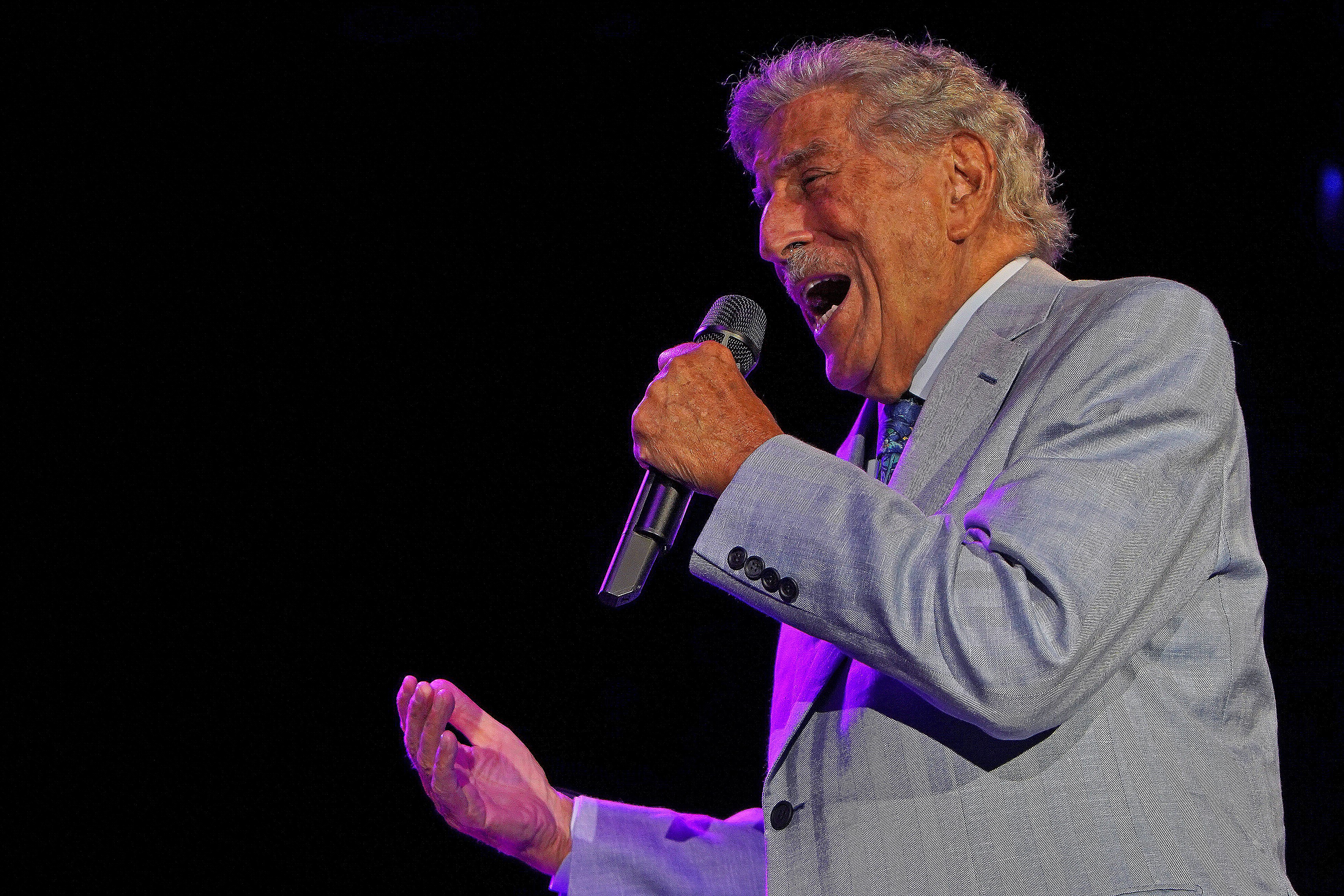 Tony Bennett's legacy, performances at Ravinia Festival remembered – NBC Chicago - Vimarsana News