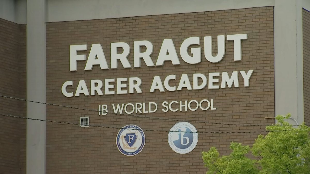 Security guard at Farragut Career Academy charged with sexually