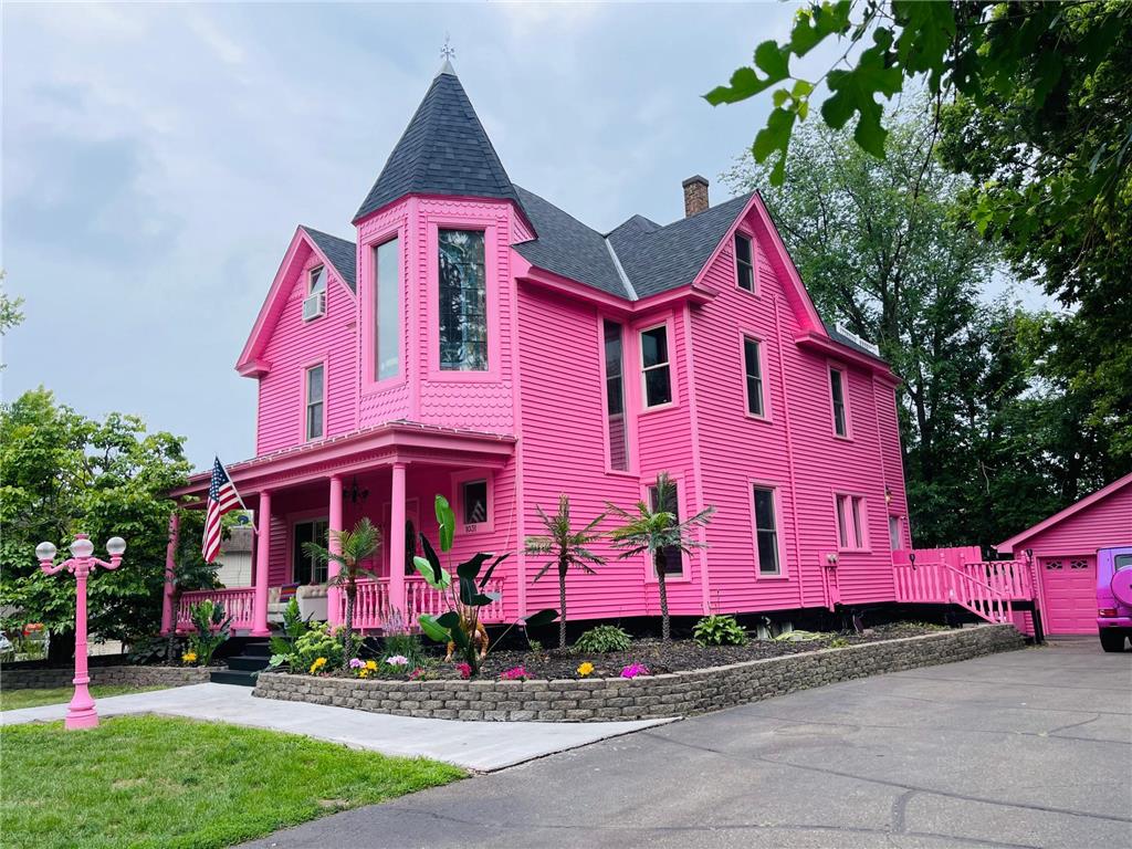 Pink barbie clearance mansion