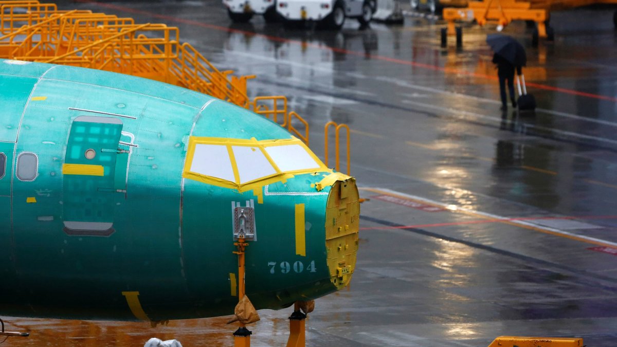 Boeing says a new 737 Max flaw will slow airplane deliveries - Vimarsana News