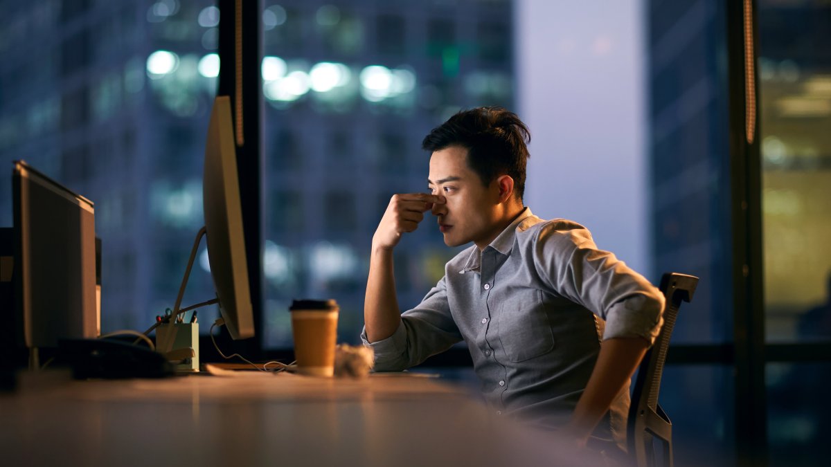 Companies are cutting salaries for new hires as workers' pay expectations hit record highs - Vimarsana News