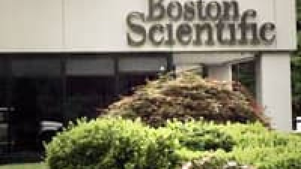 Stocks making the biggest moves midday RPT Realty, Mister Car Wash