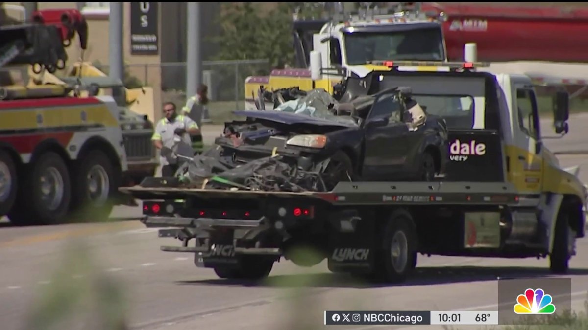 2 South Elgin high school students killed in crash – NBC Chicago