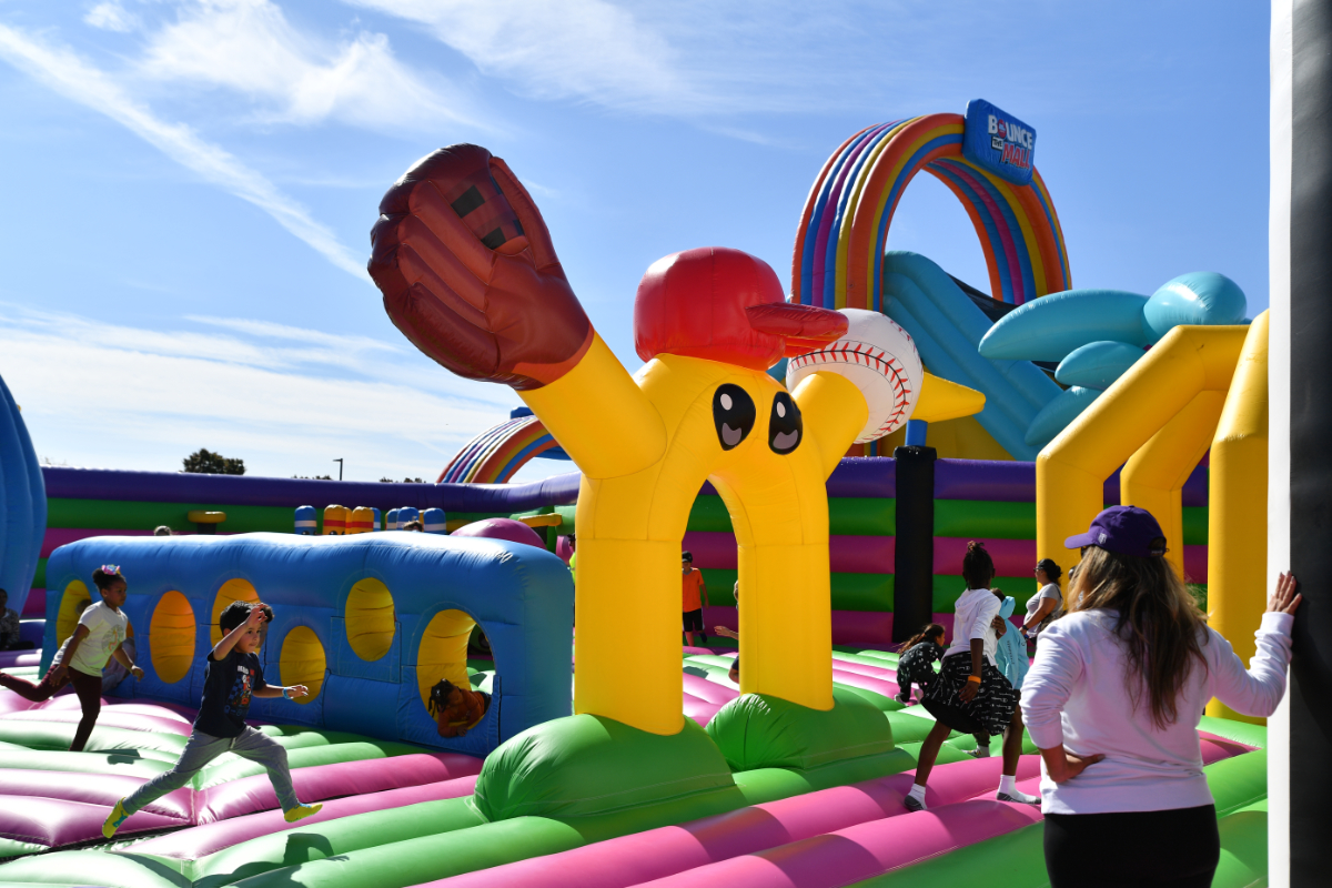 Woodfield Mall to host 8 interactive bounce houses – NBC Chicago