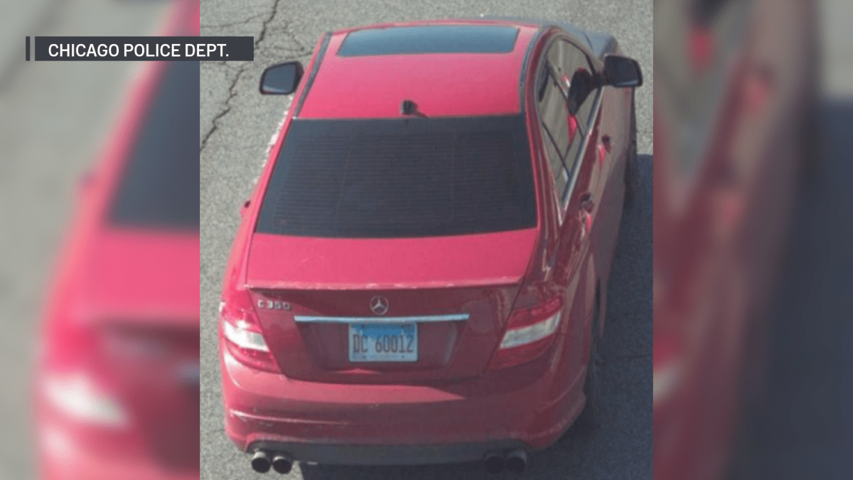 Driver wanted in West Town hit-and-run that seriously injured pedestrian