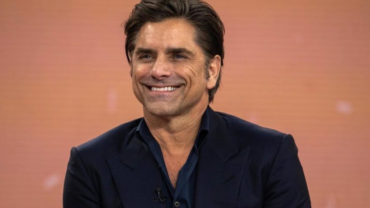 John Stamos posts note to Ashley Olsen congratulating her on new baby – NBC Chicago - Vimarsana News