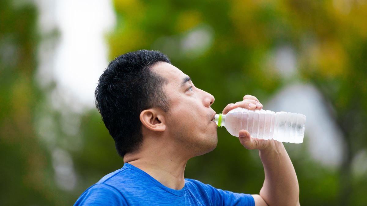 heat-stroke-heat-exhaustion-the-symptoms-to-watch-for-nbc-chicago