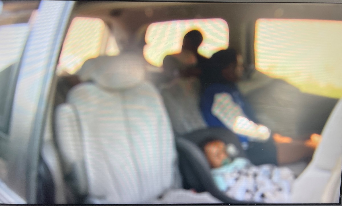 Chicago family of 8 moves into new home after living in minivan