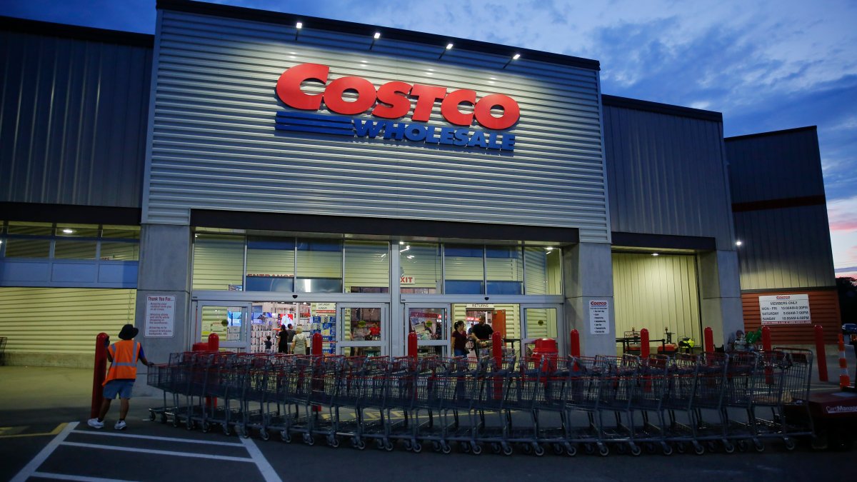 Costco tops quarterly earnings expectations, even as sales remain soft