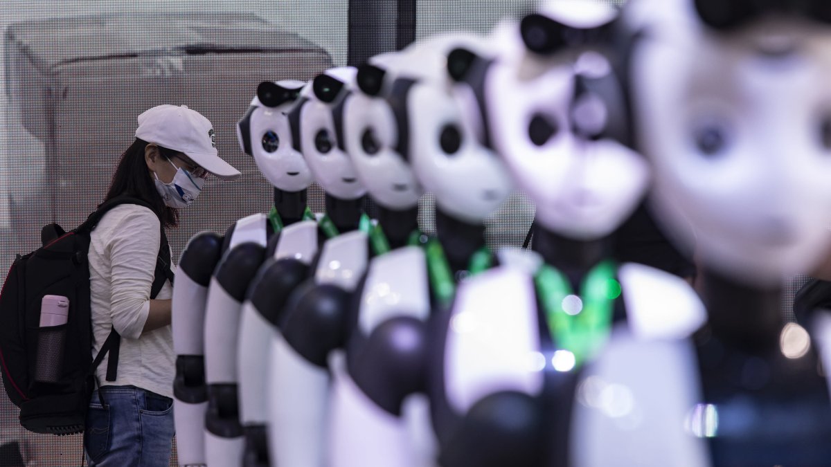'AI is transformative for the geopolitical order,' political scientist Ian Bremmer says – NBC Chicago - Vimarsana News