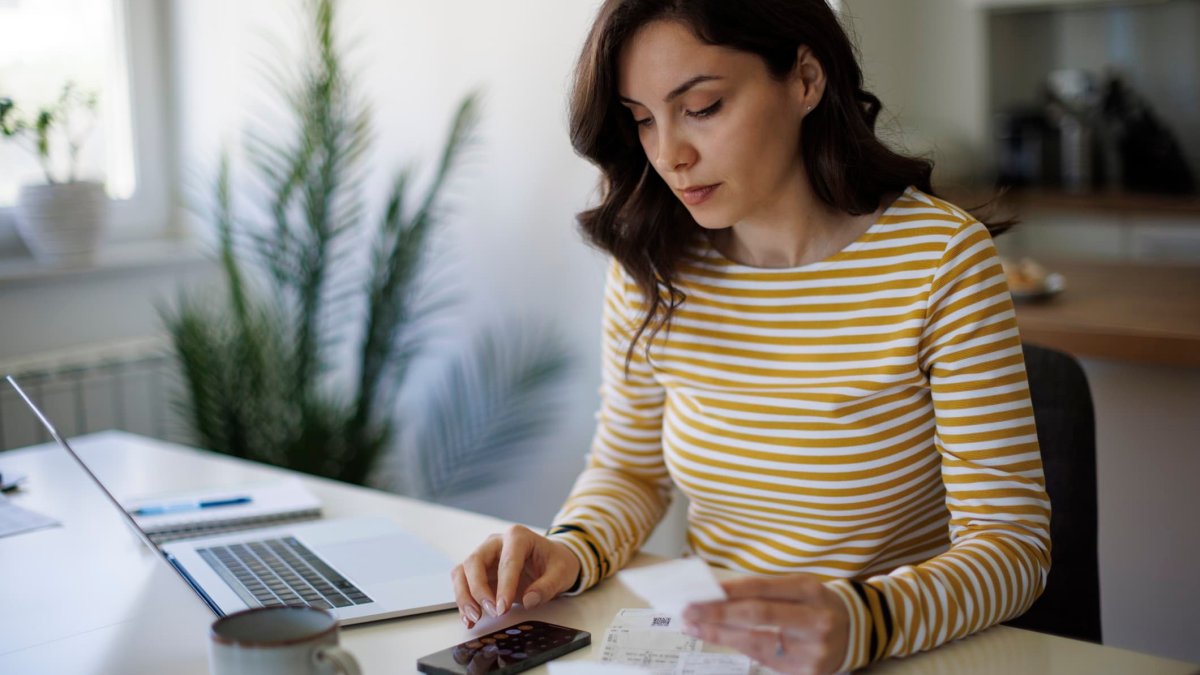 What to know with student loan repayments about to restart – NBC Chicago - Vimarsana News