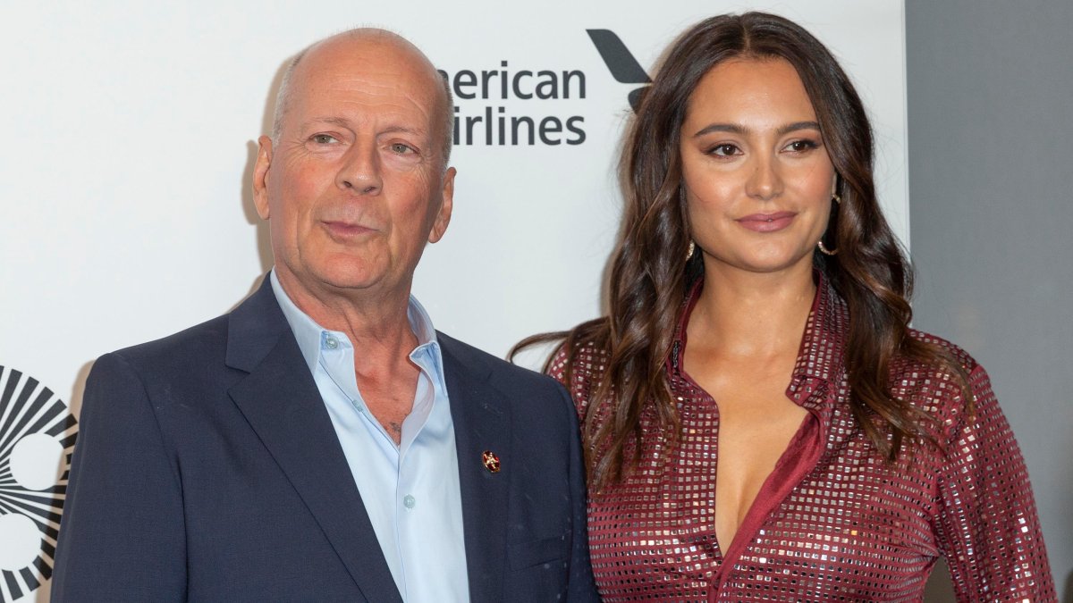 Why Emma Heming Willis felt like she could 'breathe' after sharing Bruce Willis' dementia diagnosis – NBC Chicago - Vimarsana News