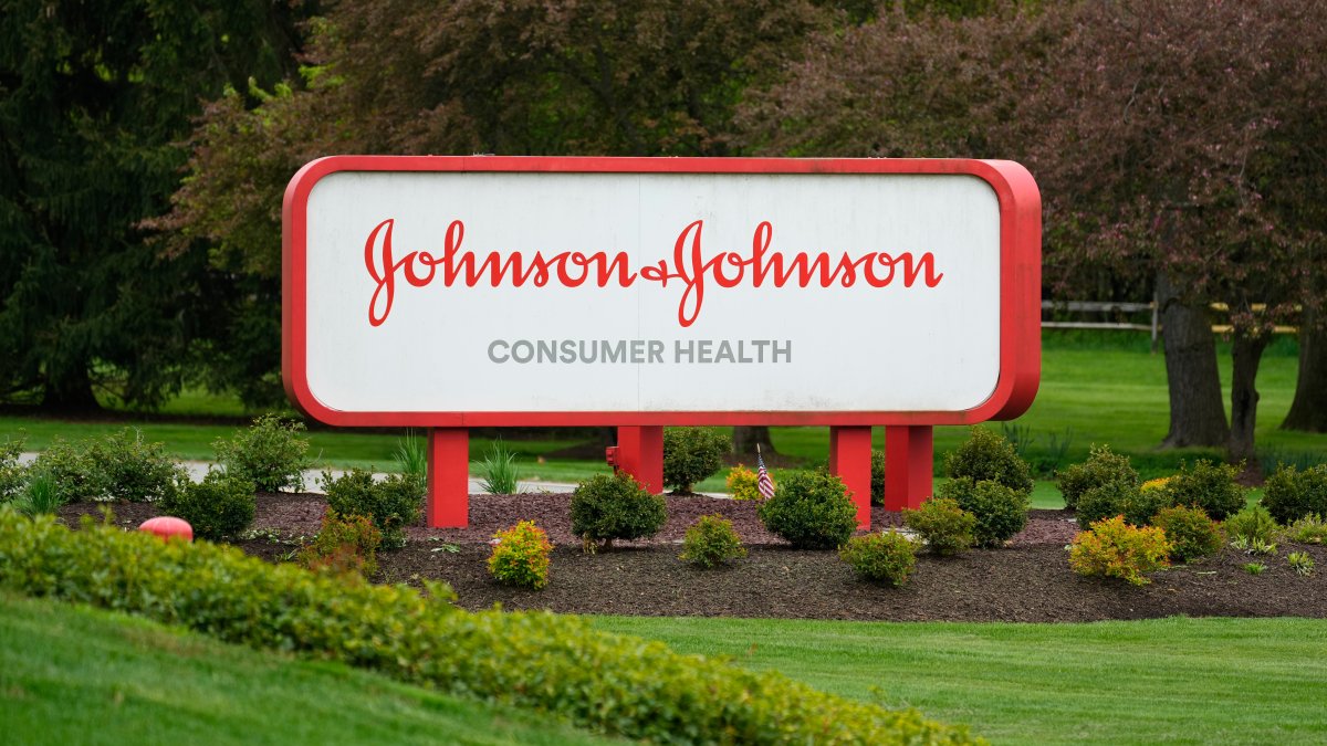 Johnson & Johnson is getting rid of its signature logo – NBC Chicago - Vimarsana News