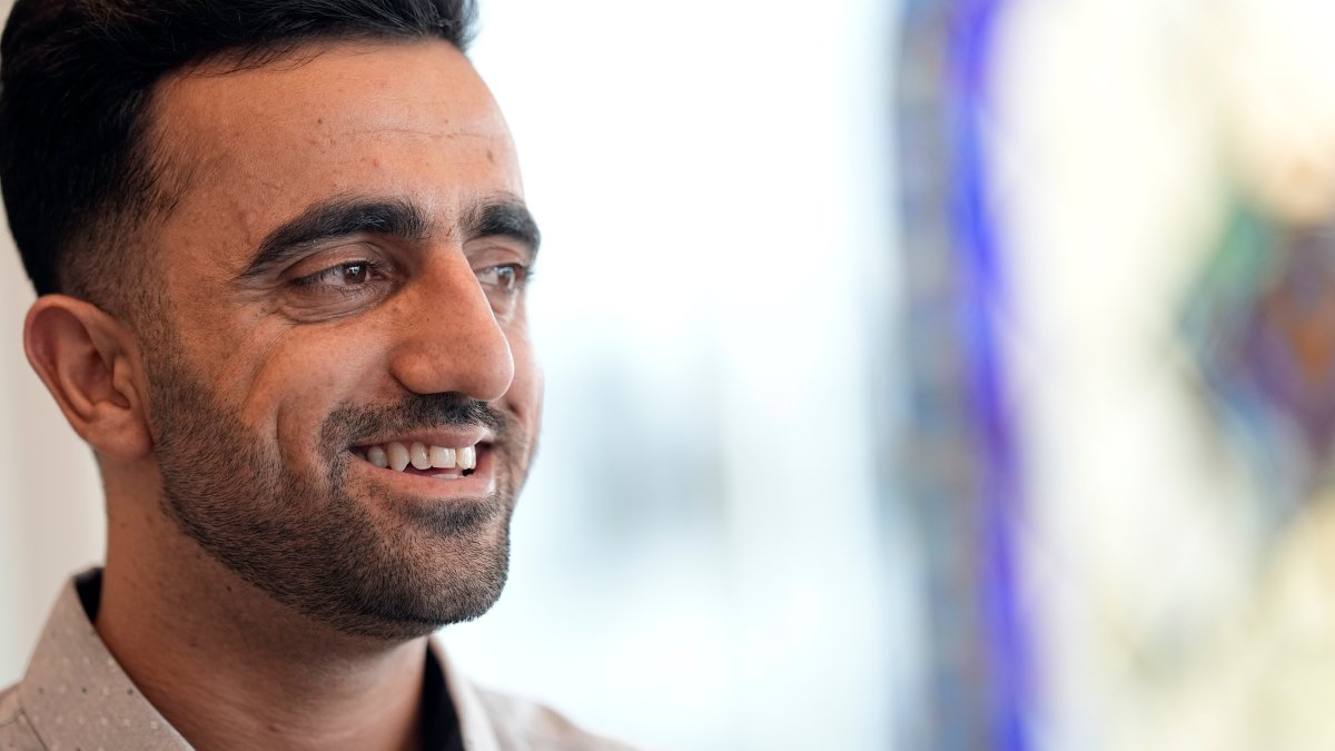 Afghan soldier Abdul Wasi Safi wins asylum – NBC Chicago - Vimarsana News