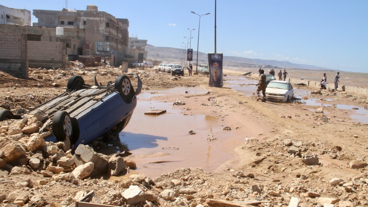 Searchers look for more than 10,000 missing in flooded Libyan city – NBC Chicago - Vimarsana News