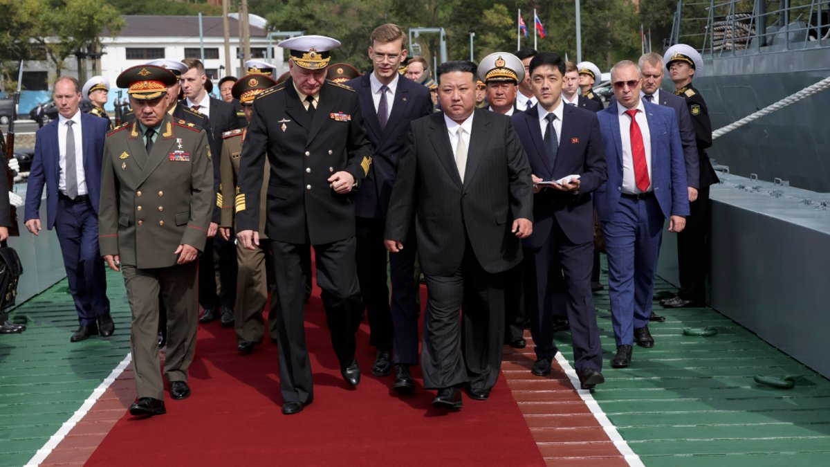 Russia's Kim Jong Un meets with Russian defense minister – NBC Chicago - Vimarsana News