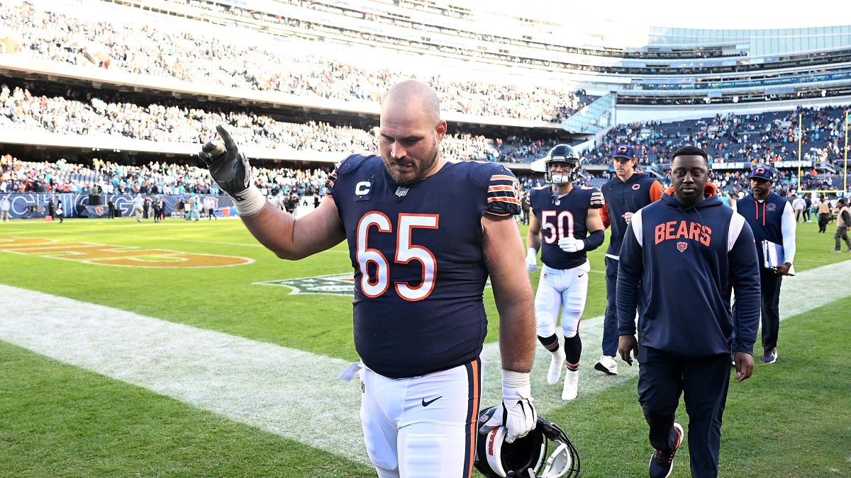 Report: Former Bears center Cody Whitehair signs with Raiders – NBC Chicago