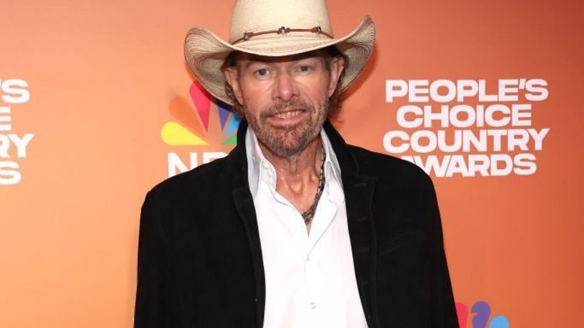 Country singer Toby Keith shares update on cancer battle - TrendRadars