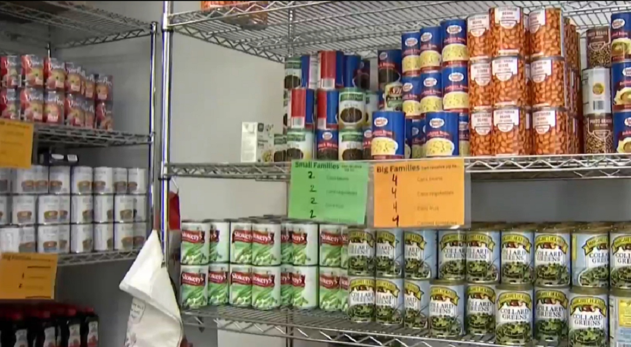 https://media.nbcchicago.com/2023/09/foodpantry.png?fit=1228%2C675&quality=85&strip=all