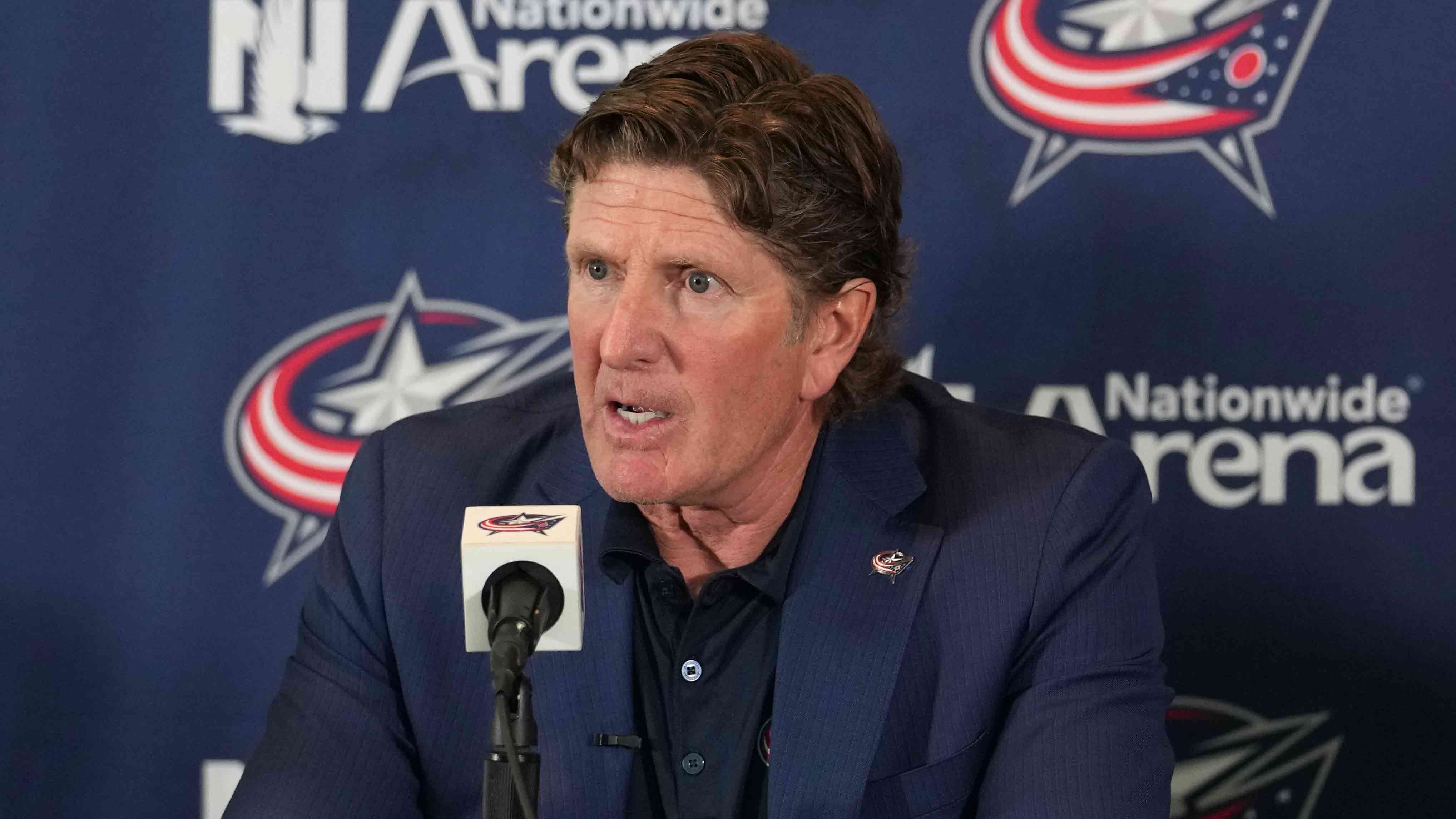 Mike Babcock Resigns As Blue Jackets Coach Amid NHLPA Investigation ...