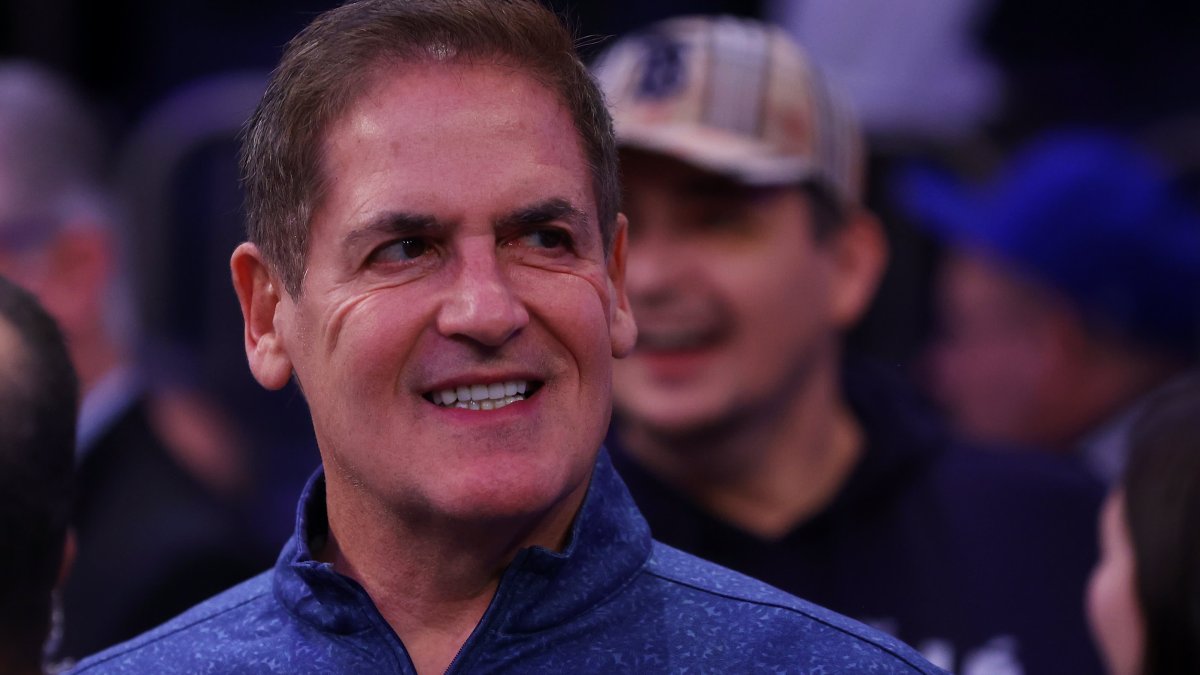 Billionaire Mark Cuban used this sales pitch for his first tech startup in 1989 – NBC Chicago - Vimarsana News