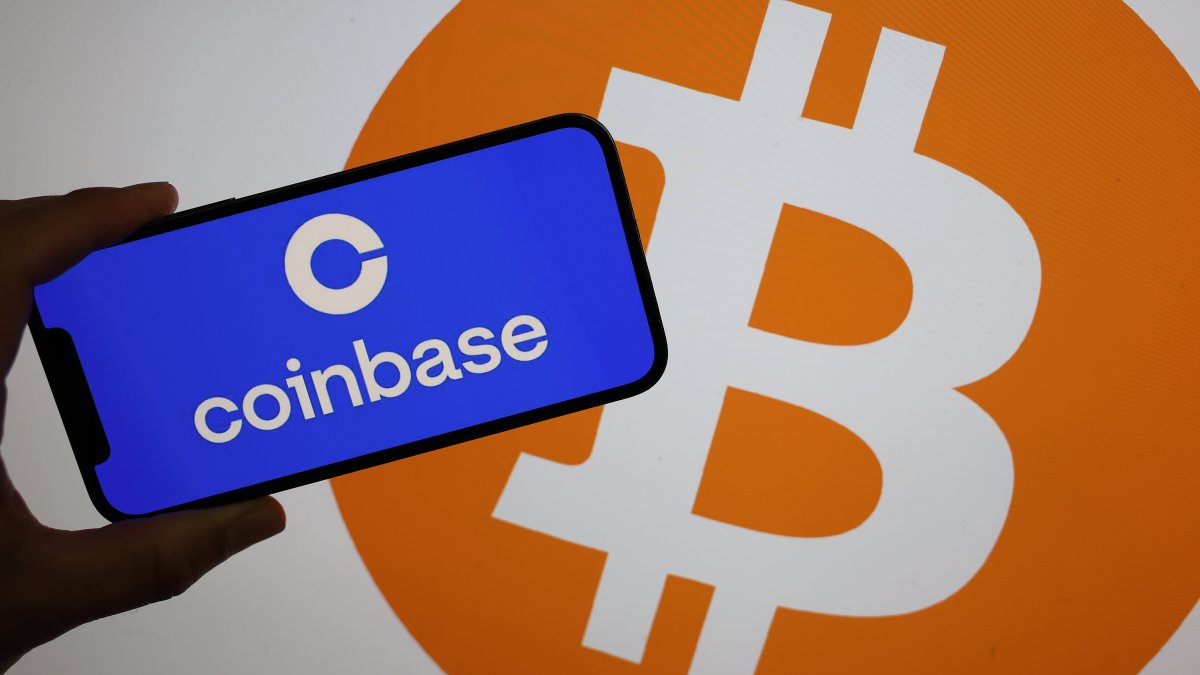 Coinbase is 'confident' a U.S. bitcoin ETF will be approved after SEC's court defeat – NBC Chicago - Vimarsana News