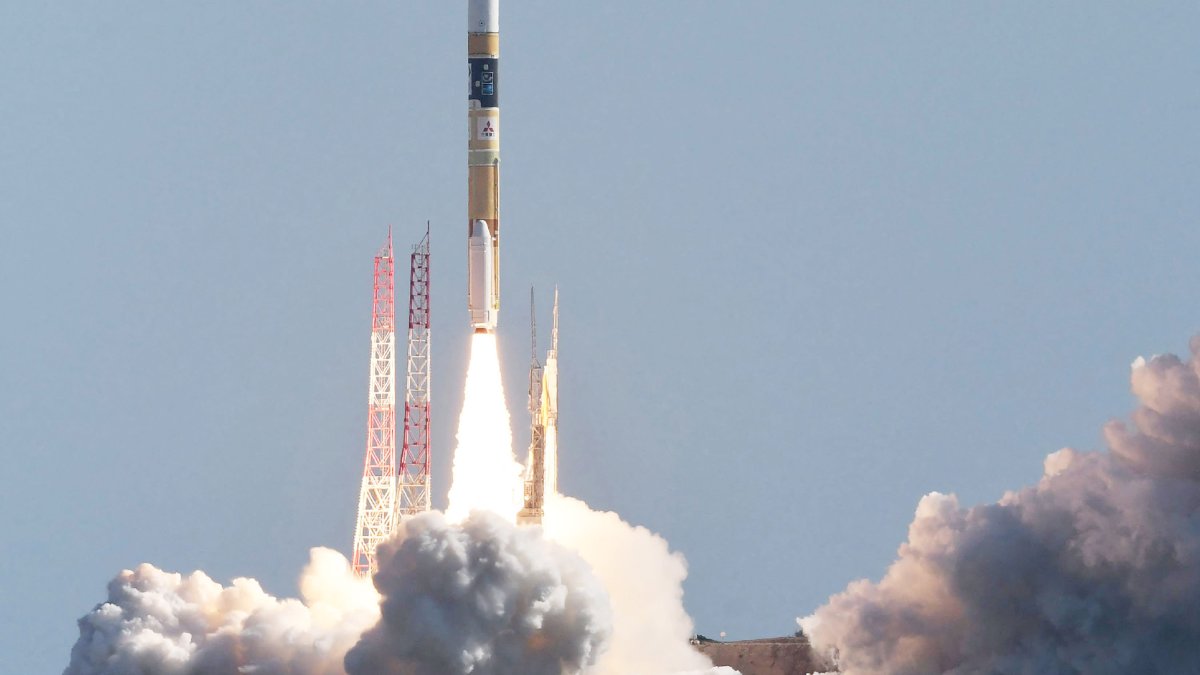 After two failed attempts in the past year, Japan could be next in line to land on the moon - Vimarsana News
